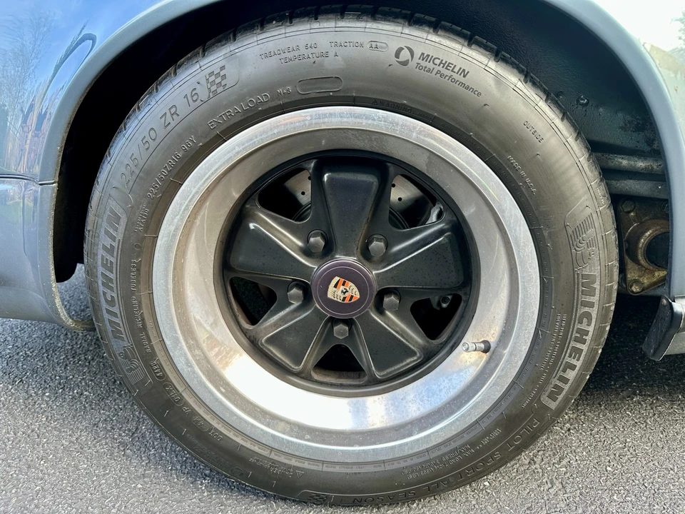 1985 Porsche 911 Carrera 3.2 - Image 26 of 31
