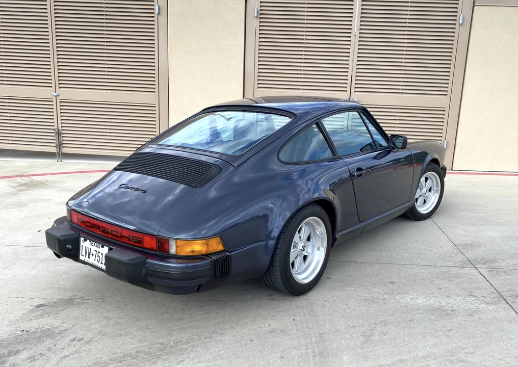 1985 Porsche 911 Carrera 3.2 - Image 16 of 31