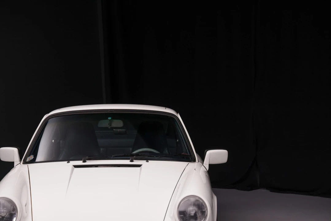 1985 Porsche 911 Carrera 3.2 - Image 13 of 31