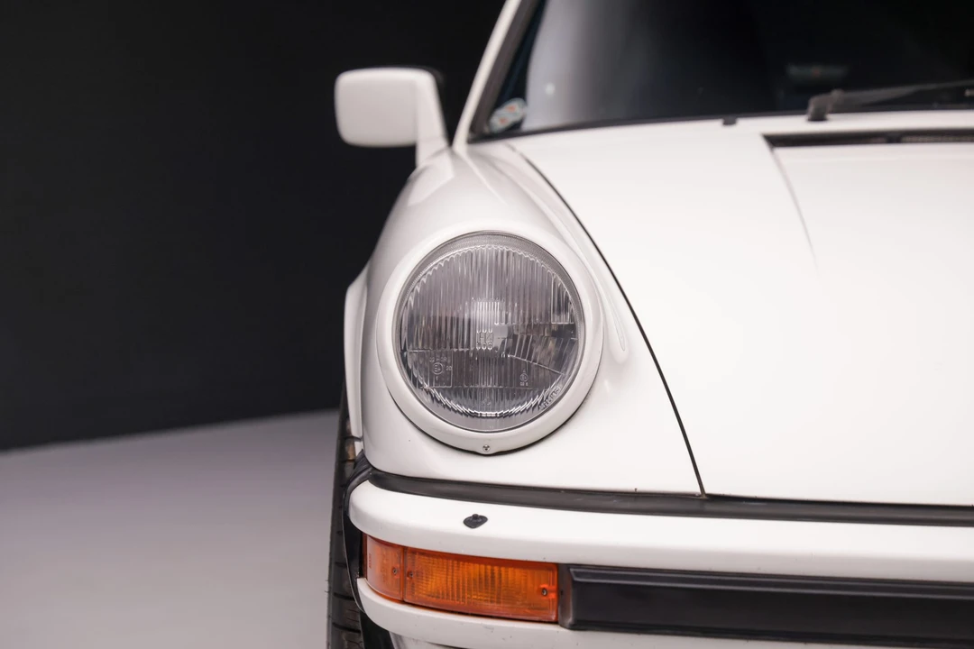 1985 Porsche 911 Carrera 3.2 - Image 20 of 31
