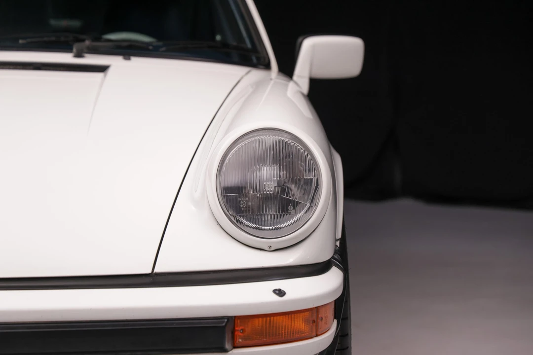 1985 Porsche 911 Carrera 3.2 - Image 21 of 31