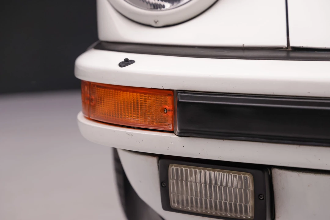 1985 Porsche 911 Carrera 3.2 - Image 22 of 31