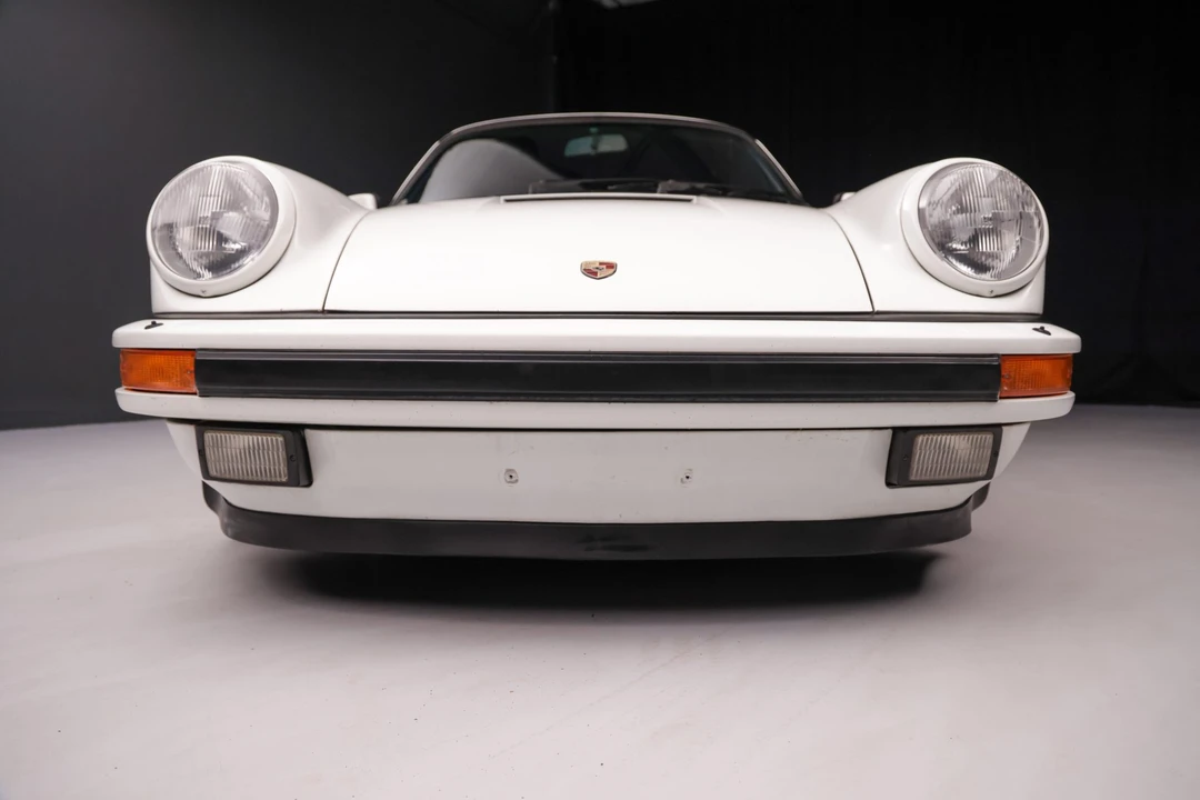 1985 Porsche 911 Carrera 3.2 - Image 24 of 31