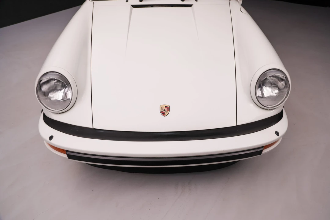 1985 Porsche 911 Carrera 3.2 - Image 28 of 31