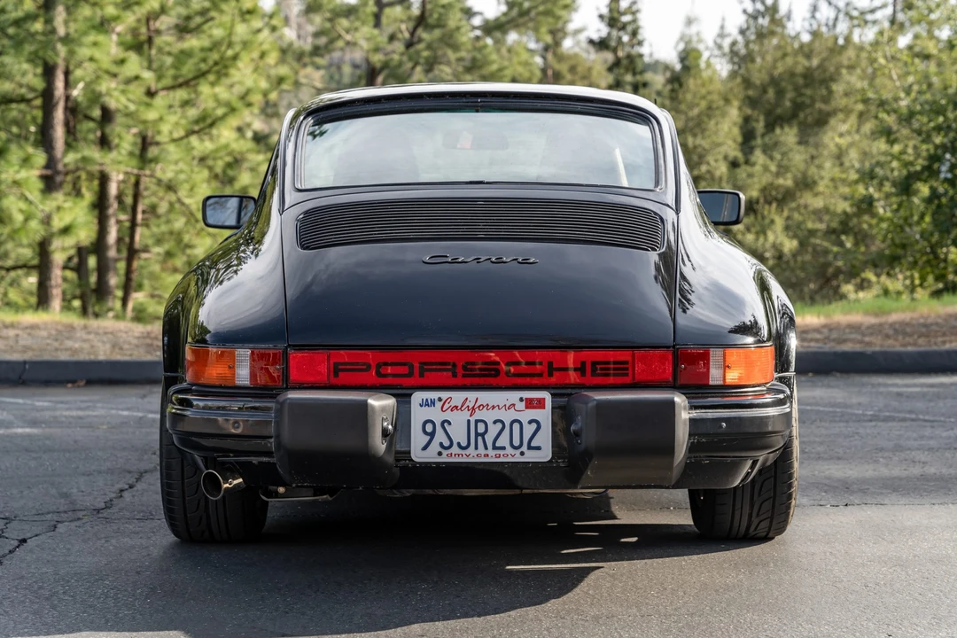 1985 Porsche 911 Carrera 3.2 - Image 5 of 31