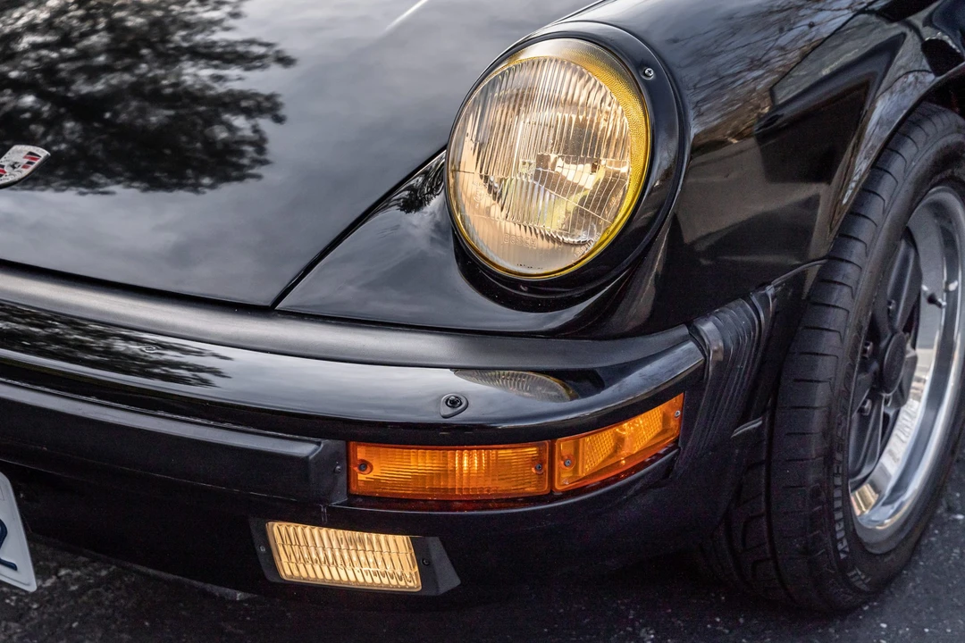 1985 Porsche 911 Carrera 3.2 - Image 25 of 31