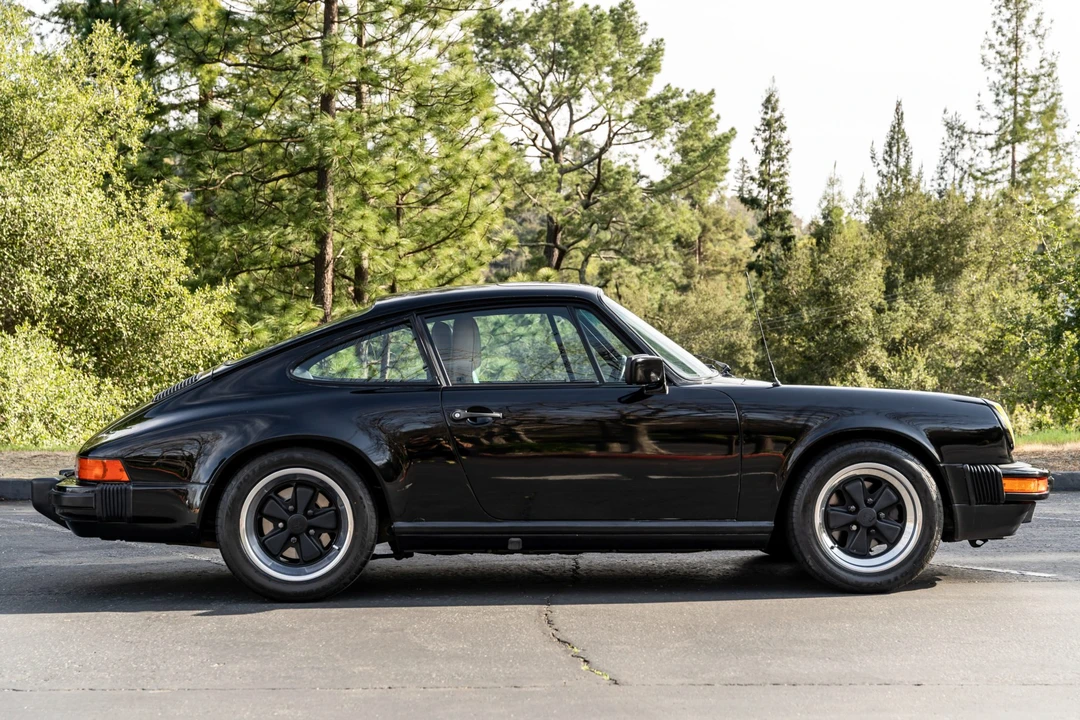 1985 Porsche 911 Carrera 3.2 - Image 7 of 31