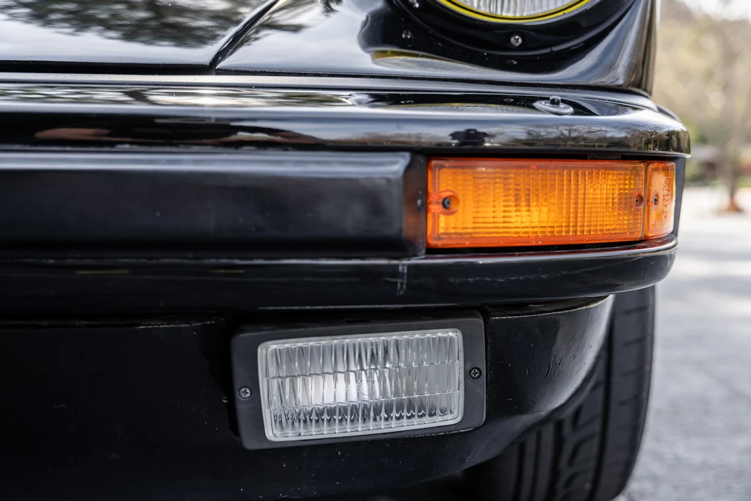 1985 Porsche 911 Carrera 3.2 - Image 26 of 31
