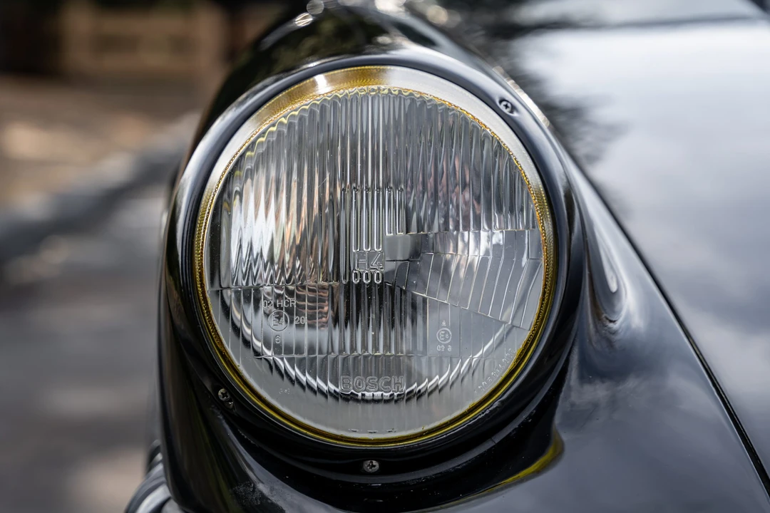 1985 Porsche 911 Carrera 3.2 - Image 21 of 31