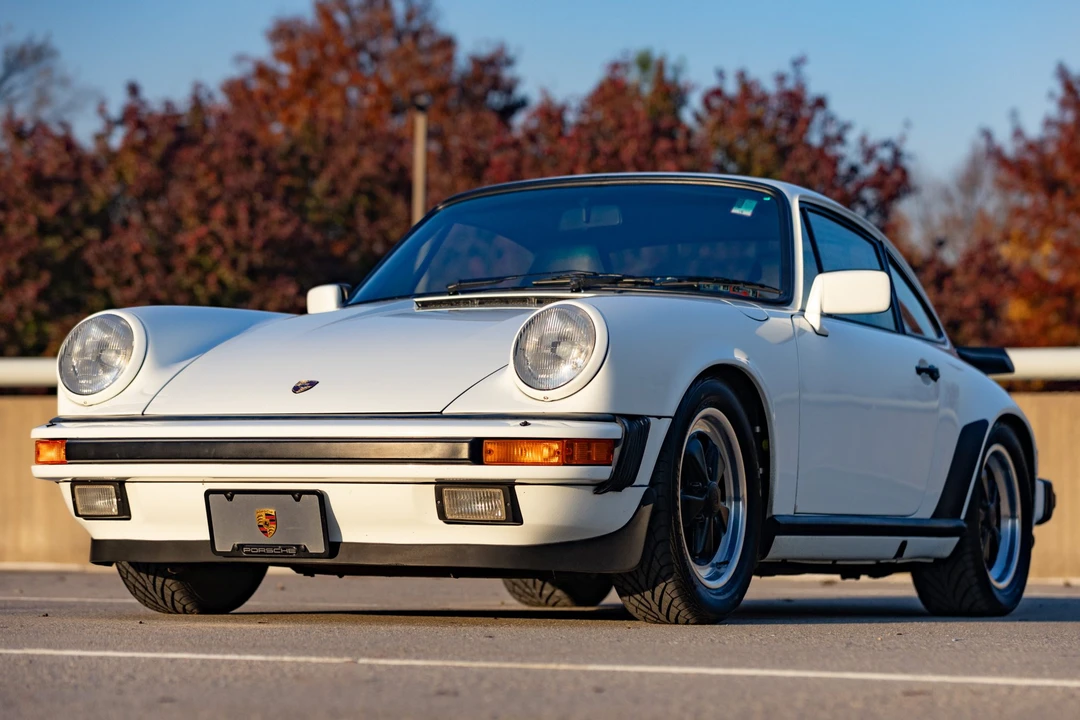 1985 Porsche 911 Carrera 3.2 - Image 6 of 31