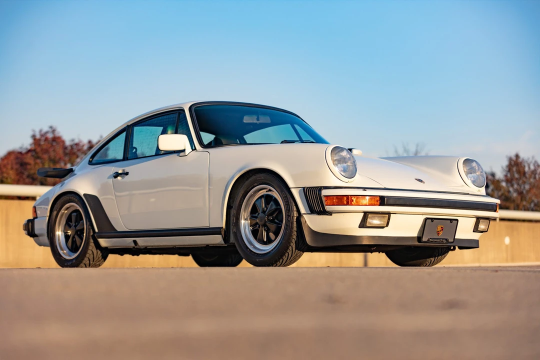 1985 Porsche 911 Carrera 3.2 - Image 14 of 31