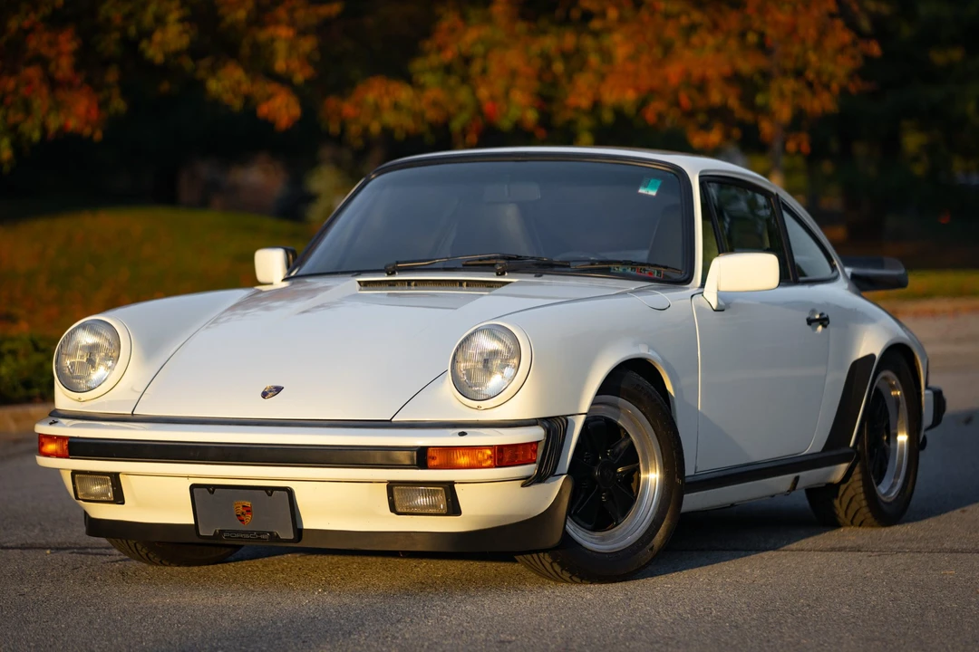 1985 Porsche 911 Carrera 3.2 - Image 3 of 31