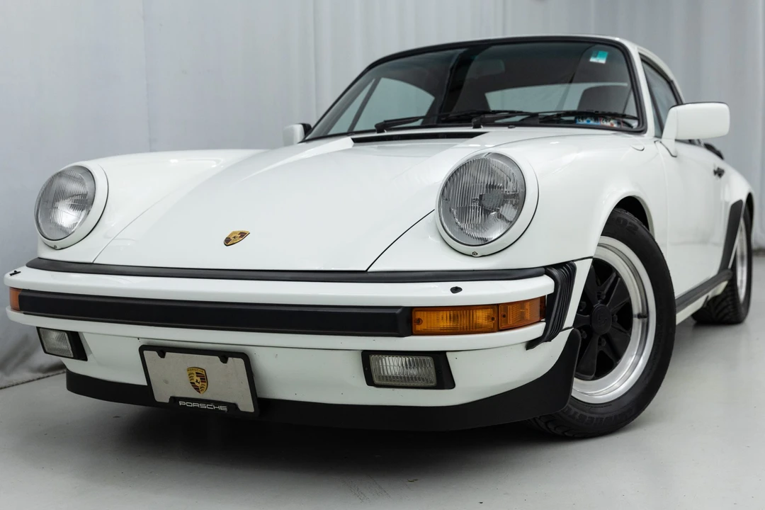 1985 Porsche 911 Carrera 3.2 - Image 28 of 31