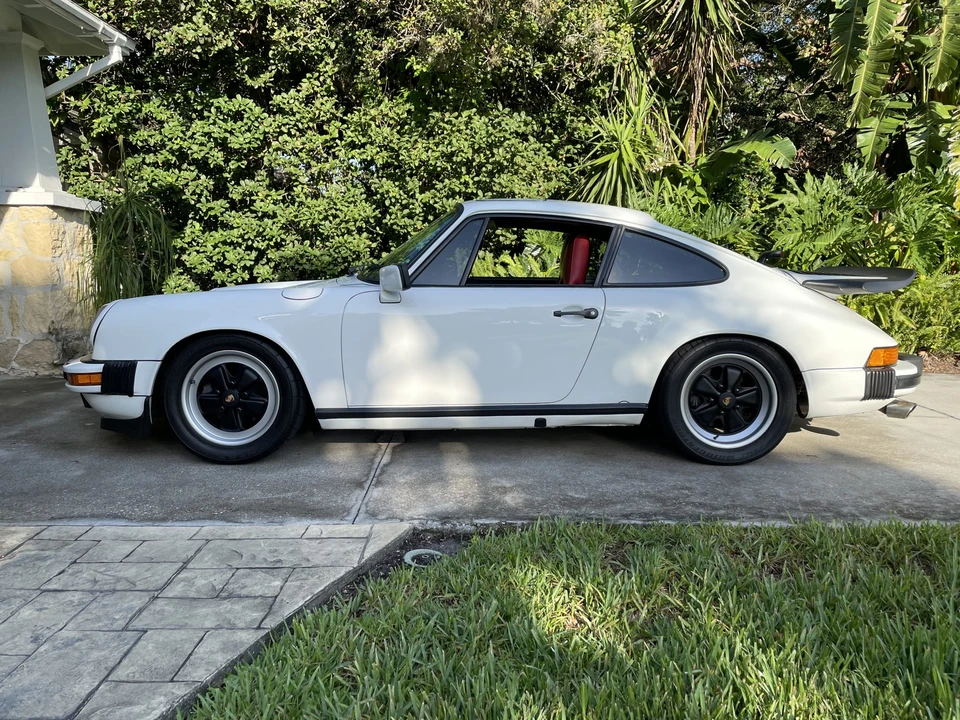 1985 Porsche 911 Carrera 3.2 - Image 19 of 31