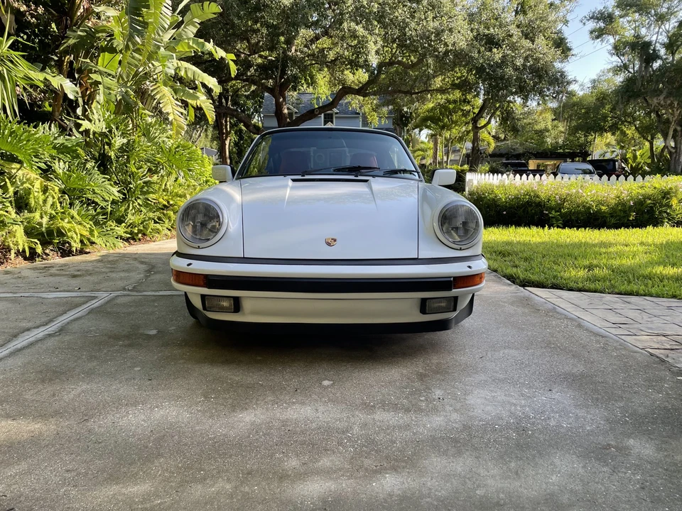 1985 Porsche 911 Carrera 3.2 - Image 12 of 31