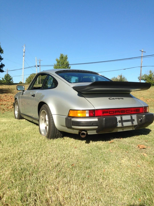 1985 Porsche 911 Carrera 3.2 - Image 5 of 31