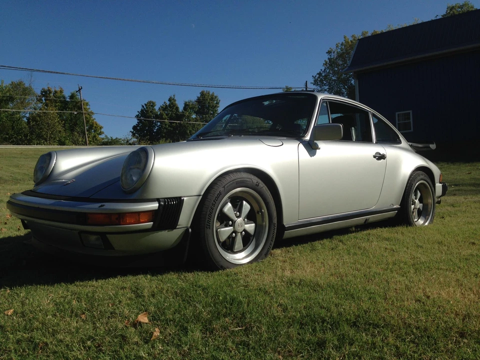 1985 Porsche 911 Carrera 3.2 - Image 2 of 31