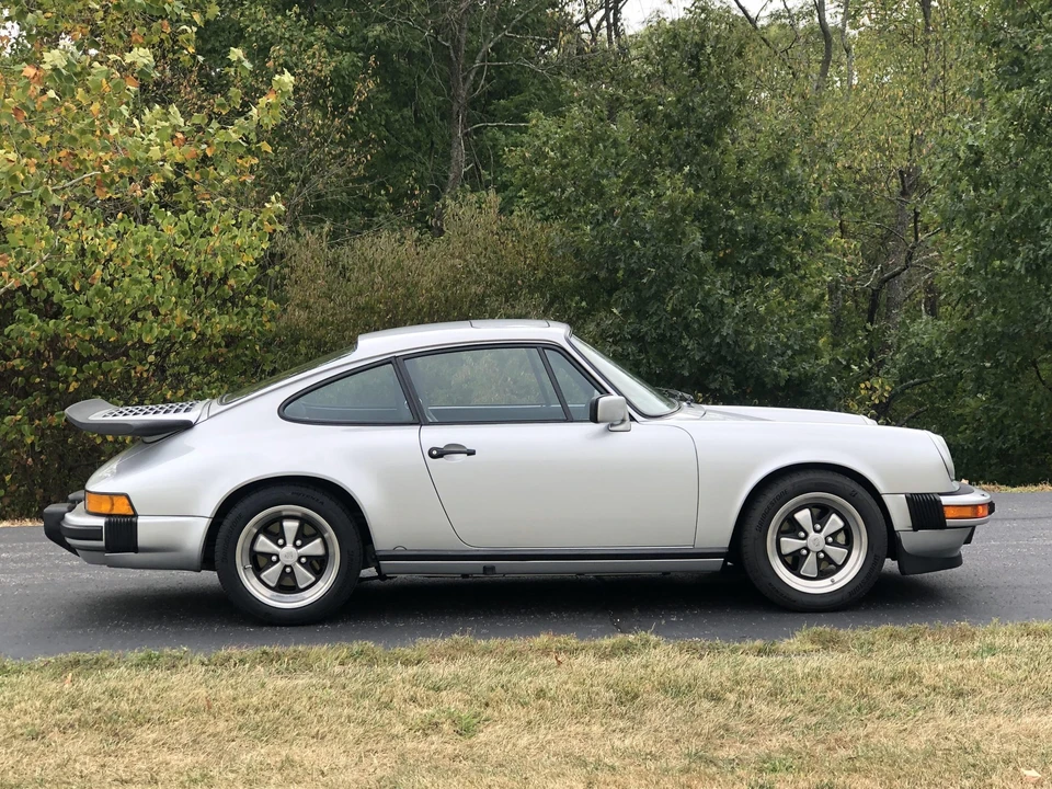 1985 Porsche 911 Carrera 3.2 - Image 15 of 31