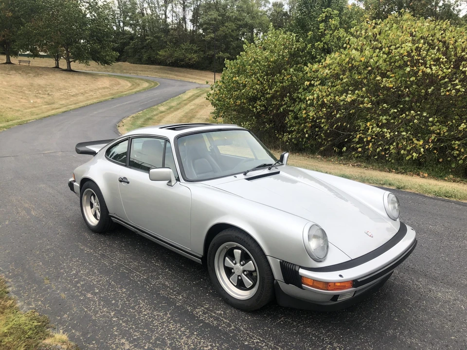 1985 Porsche 911 Carrera 3.2 - Image 18 of 31