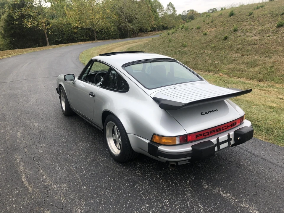 1985 Porsche 911 Carrera 3.2 - Image 11 of 31