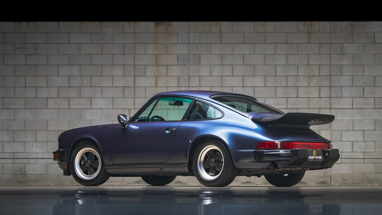 1985 Porsche 911 Carrera 3.2 - Image 18 of 31