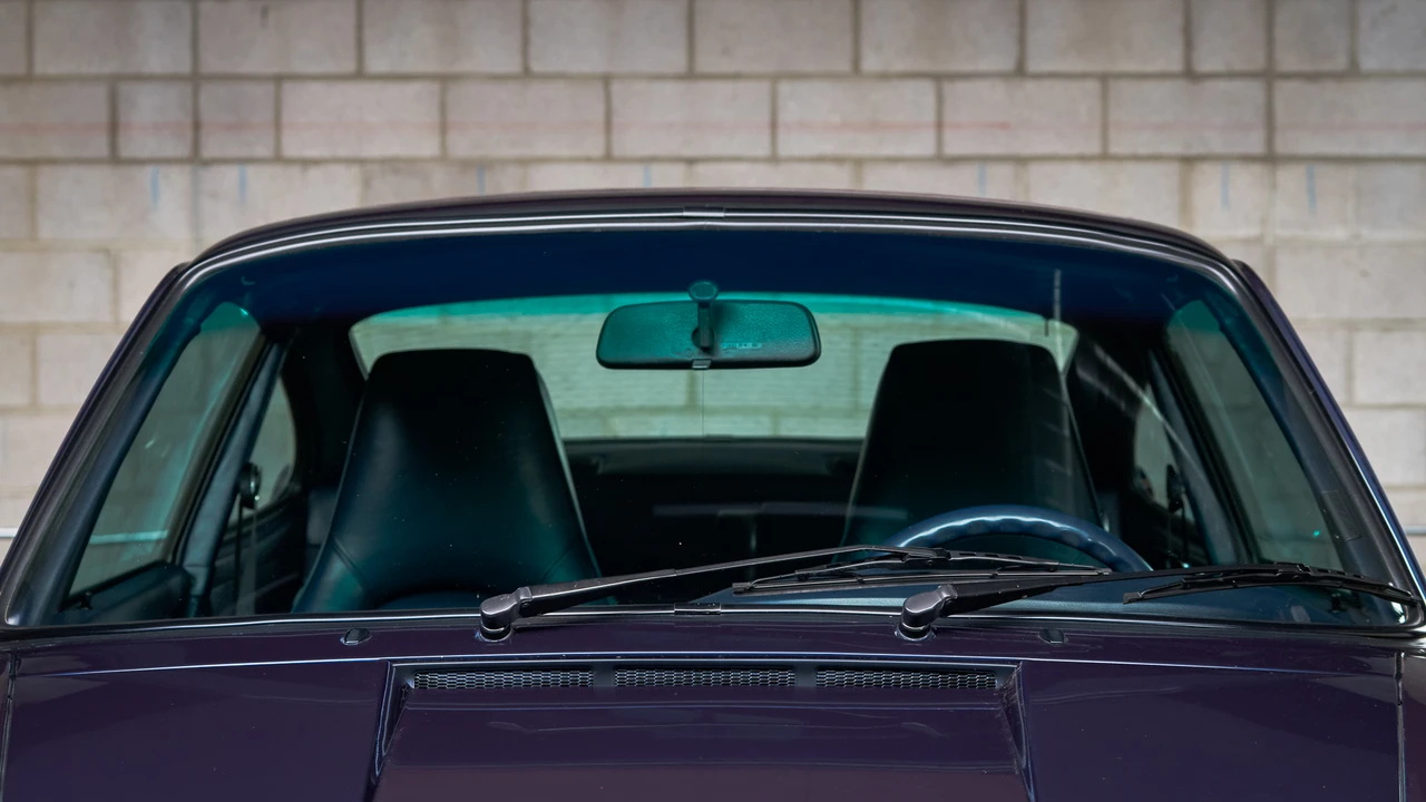1985 Porsche 911 Carrera 3.2 - Image 30 of 31