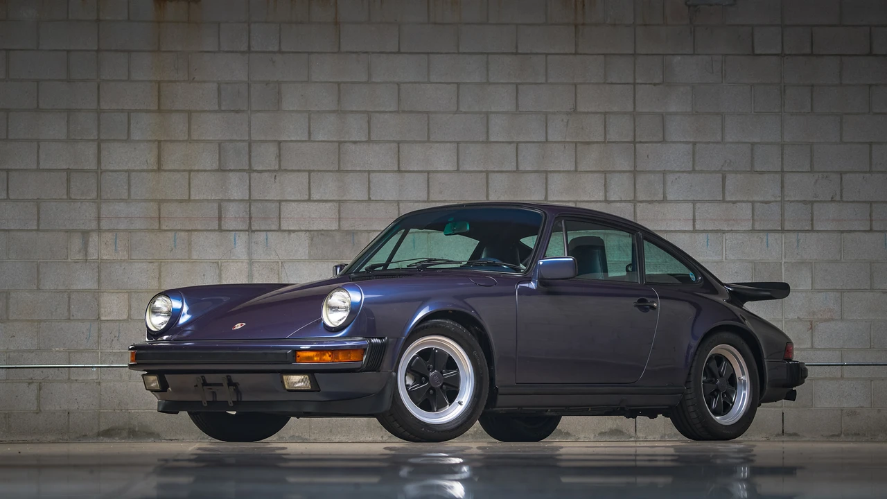 1985 Porsche 911 Carrera 3.2 - Image 16 of 31