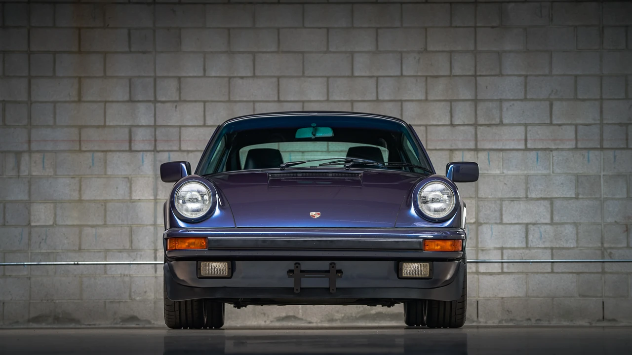 1985 Porsche 911 Carrera 3.2 - Image 28 of 31