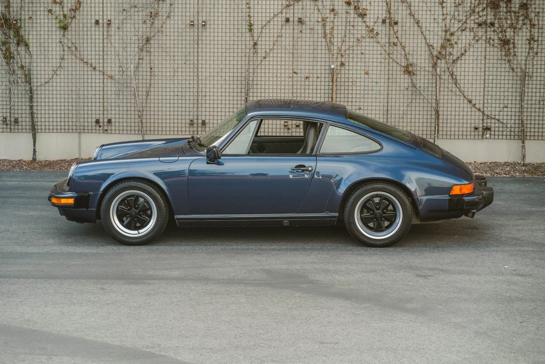 1985 Porsche 911 Carrera 3.2 - Image 10 of 31