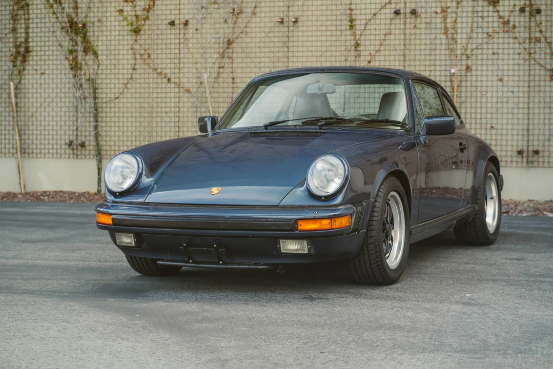 1985 Porsche 911 Carrera 3.2 - Image 3 of 31