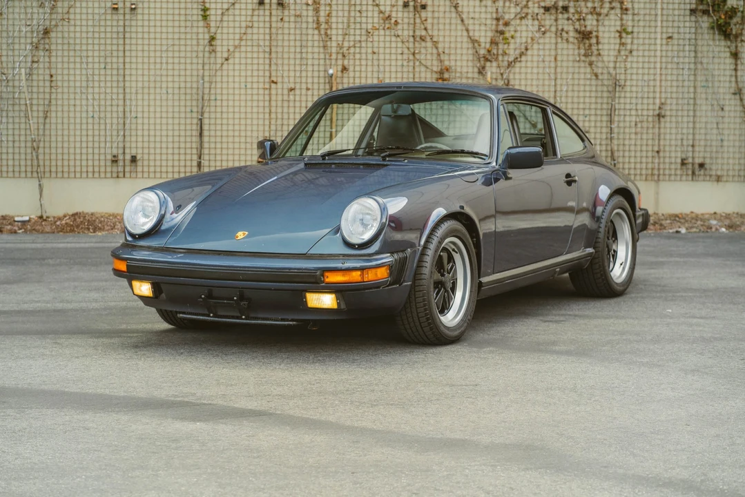 1985 Porsche 911 Carrera 3.2 - Image 4 of 31
