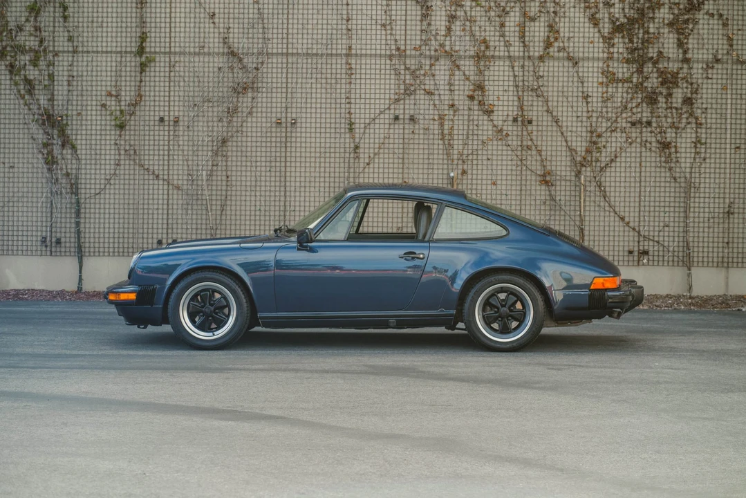 1985 Porsche 911 Carrera 3.2 - Image 8 of 31