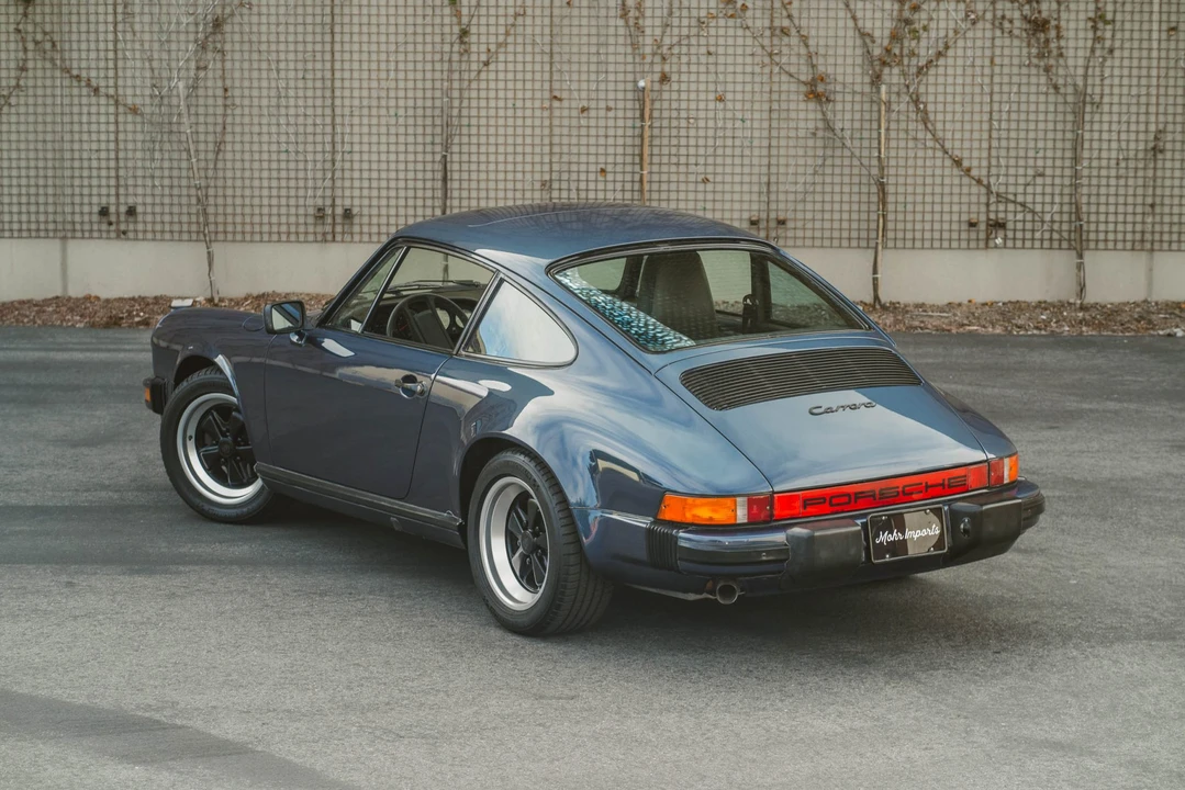 1985 Porsche 911 Carrera 3.2 - Image 13 of 31