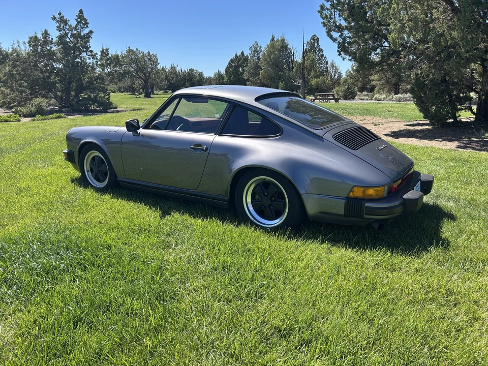1985 Porsche 911 Carrera 3.2 - Image 3 of 31