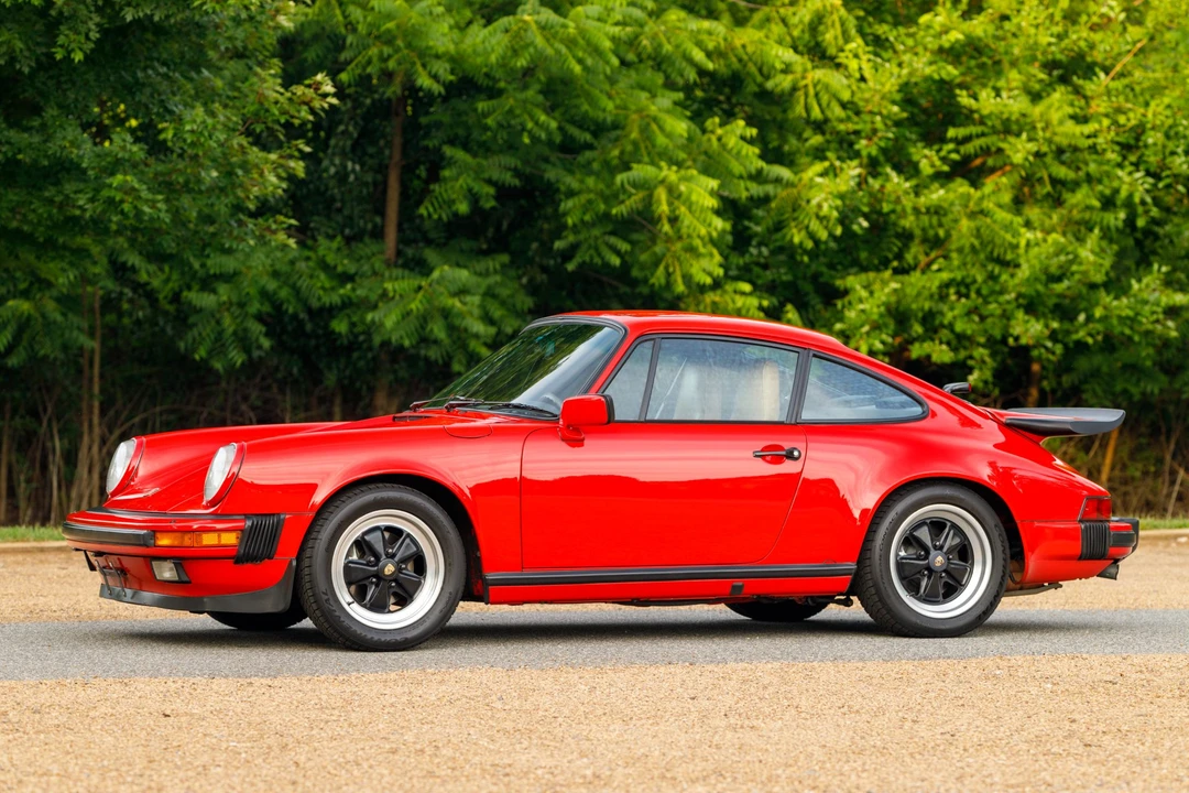 1985 Porsche 911 Carrera 3.2 - Image 2 of 31