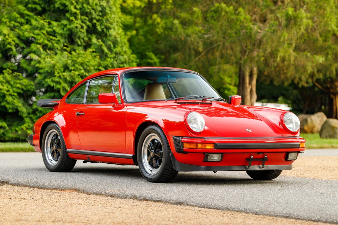 1985 Porsche 911 Carrera 3.2 - Image 13 of 31