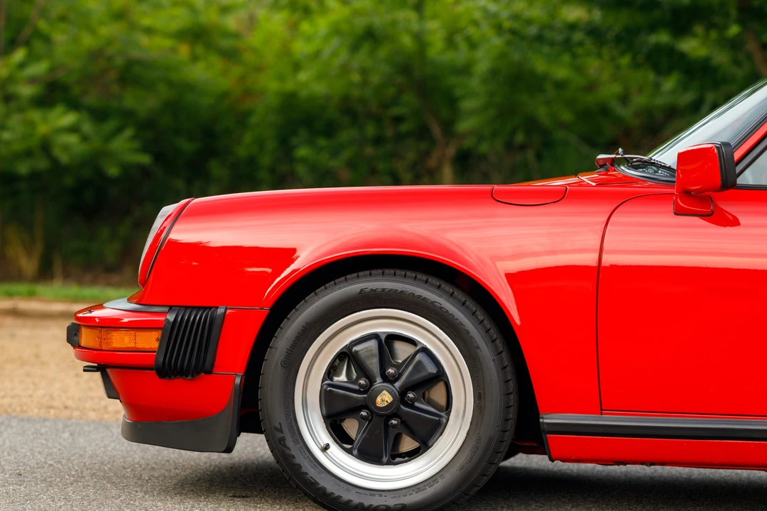 1985 Porsche 911 Carrera 3.2 - Image 29 of 31