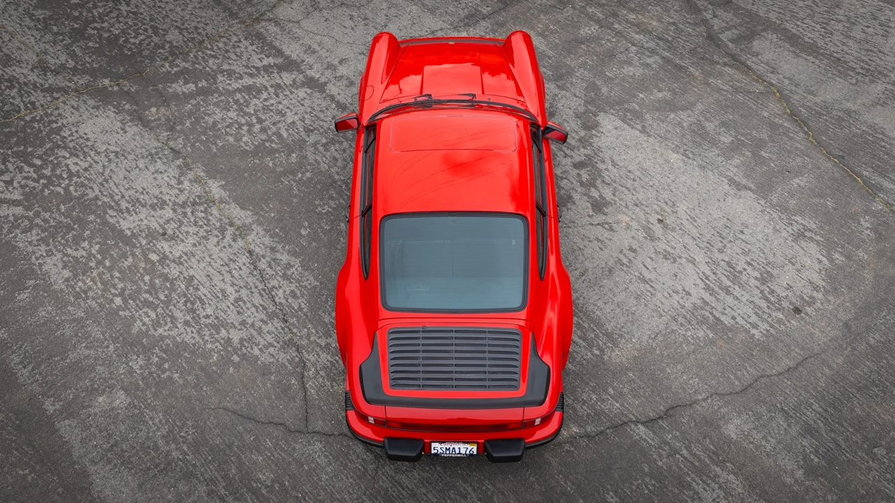 1985 Porsche 911 Carrera 3.2 - Image 28 of 31