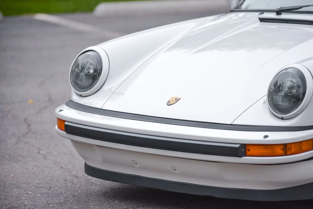 1985 Porsche 911 Carrera 3.2 - Image 24 of 31