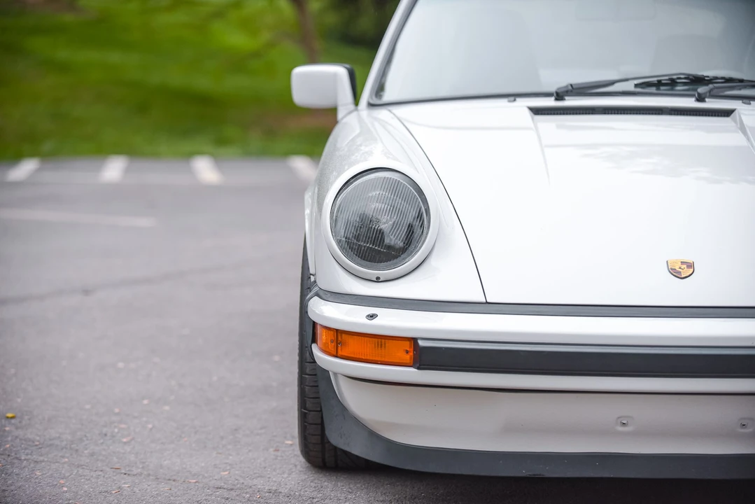 1985 Porsche 911 Carrera 3.2 - Image 19 of 31