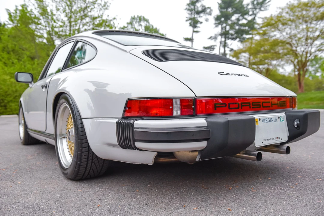 1985 Porsche 911 Carrera 3.2 - Image 25 of 31