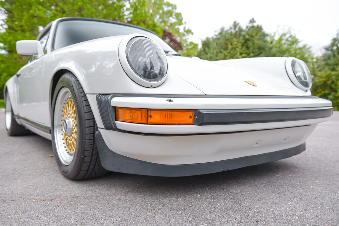 1985 Porsche 911 Carrera 3.2 - Image 17 of 31