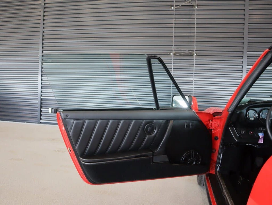 1985 Porsche 911 Carrera 3.2 - Image 20 of 29
