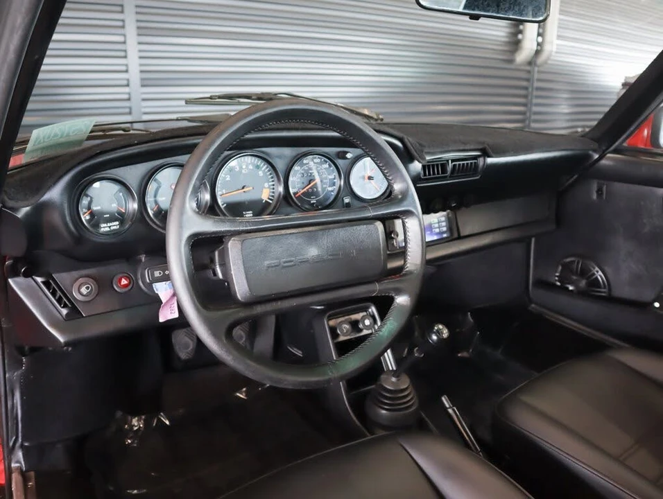 1985 Porsche 911 Carrera 3.2 - Image 4 of 29