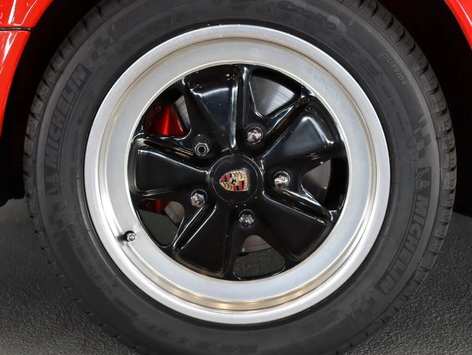 1985 Porsche 911 Carrera 3.2 - Image 28 of 29