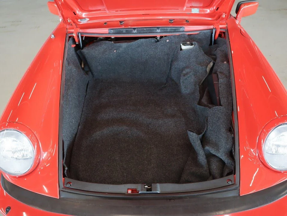 1985 Porsche 911 Carrera 3.2 - Image 24 of 29