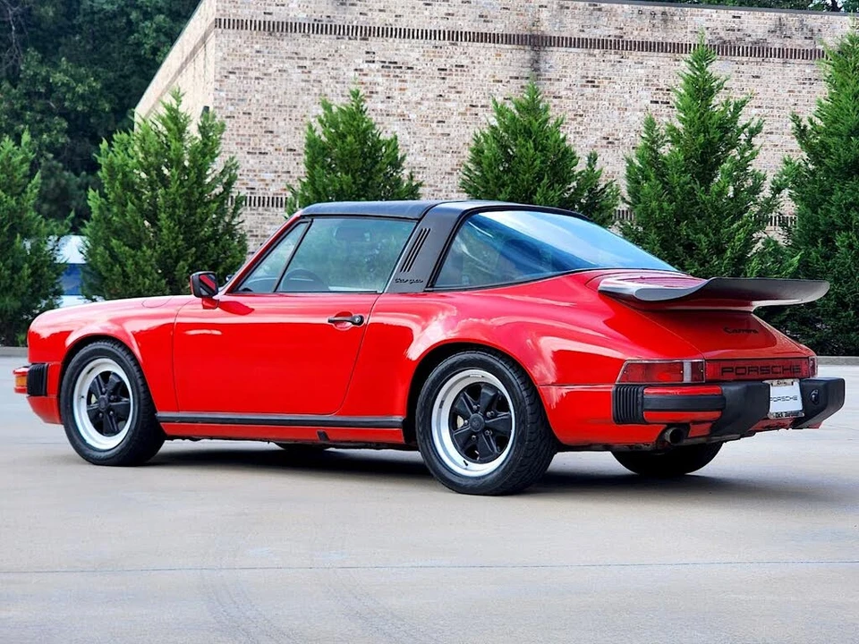 1985 Porsche 911 Carrera 3.2 - Image 7 of 31