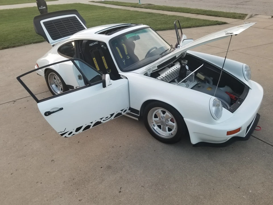 1985 Porsche 911 Carrera 3.2 - Image 22 of 31