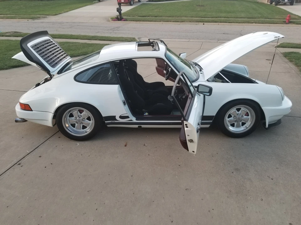 1985 Porsche 911 Carrera 3.2 - Image 20 of 31