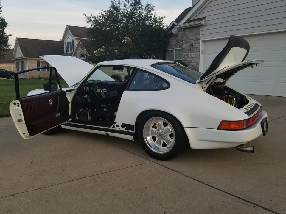 1985 Porsche 911 Carrera 3.2 - Image 16 of 31